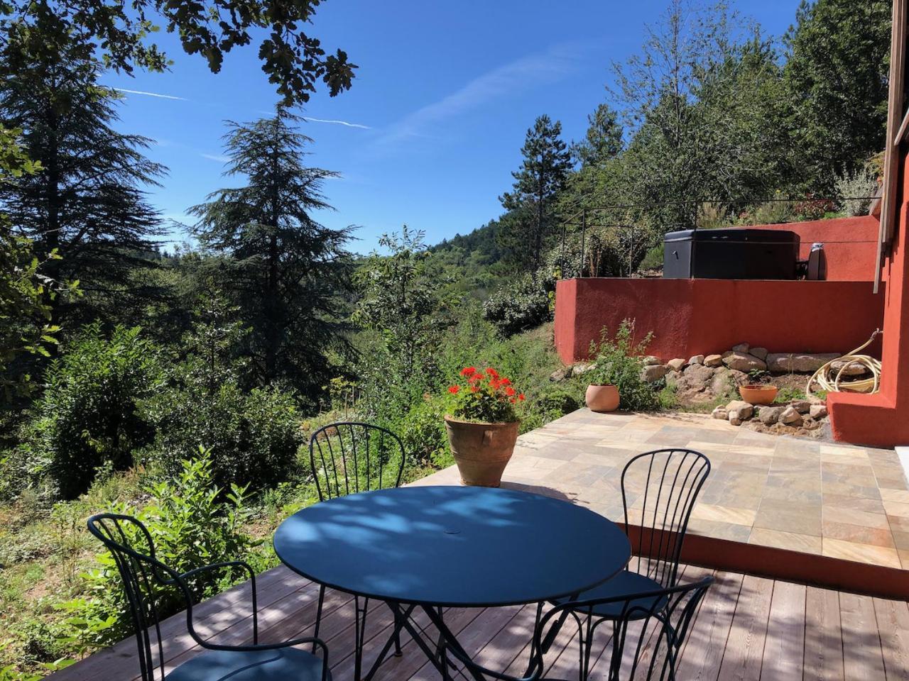 Reve D'Etoiles Bed & Breakfast Saint-Laurent-de-Cerdans Eksteriør bilde