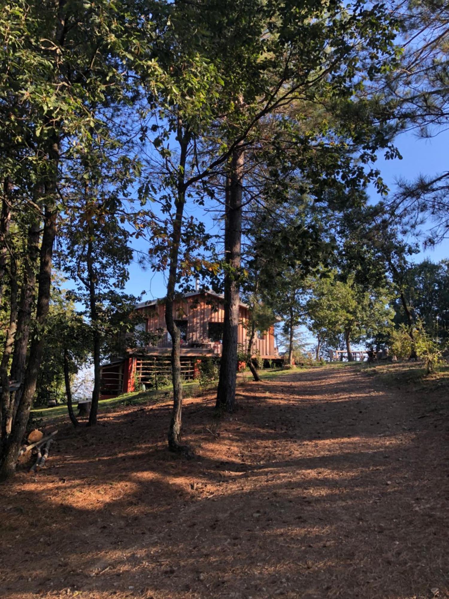 Reve D'Etoiles Bed & Breakfast Saint-Laurent-de-Cerdans Eksteriør bilde